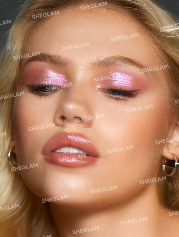 سایه چشم مایع دوطرفه شیگلم رنگ رز SHEGLAM Silk & Sparkle liquid eyeshadow