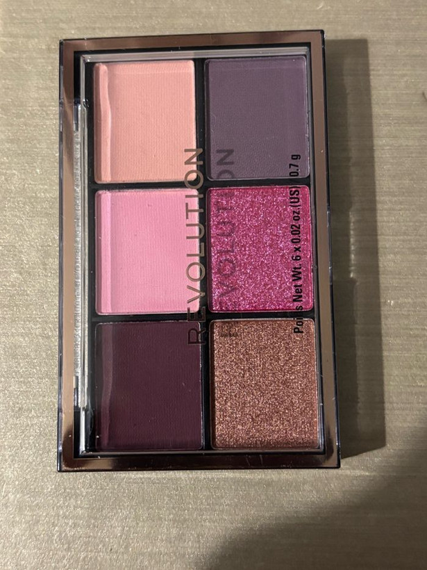 پالت مینی سایه چشم رولوشن (اصل) MAKEUP REVOLUTION RELOADED MINI EYESHADOW PALETTE - 6 SHADE MINI