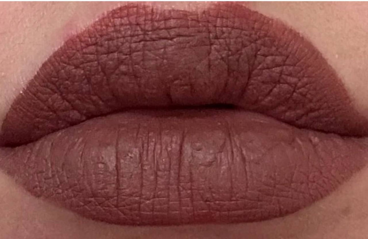 رژلب مایع مات حجم دهنده لب ویوینه سابو ساخت فرانسه اصل