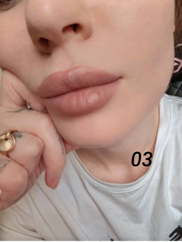 رژلب مداد پاریسا کازمتیک ساخت روسیه اصل